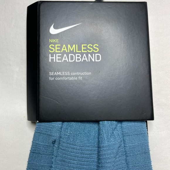 Nike Seamless Headband Unisex Color Cerulean/ Armory Blue - Picture 3 of 6